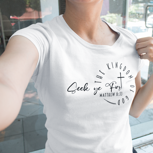 Minimalist, Seek Ye First - Women's 100% Cotton Tee